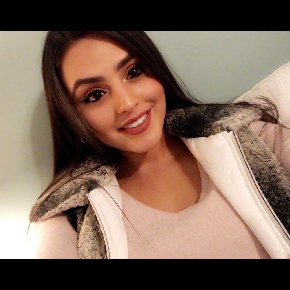 Meet your Posher, Karen